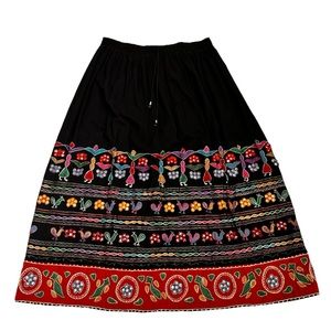 NWT Vintage 90’s Globe Trotter Boho Hand Embroidered Mirror Skirt